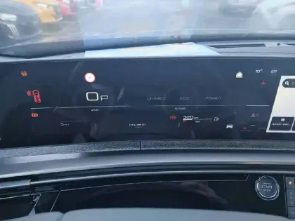 Photo 9 Peugeot 5008  Hybrid 145 e-DCS6