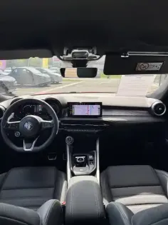 Photo 17 Alfa Romeo Tonale  1.5 Ibrida 175 ch VGT TCT7