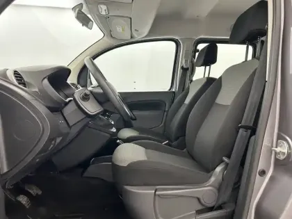 Photo 102 Renault Kangoo  Blue dCi 80
