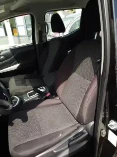 Photo 17 Renault Alaskan  DOUBLE CABINE DCI 160