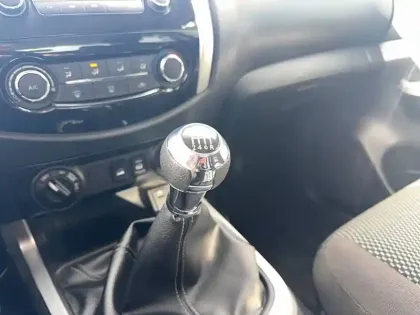 Photo 11 Renault Alaskan  DOUBLE CABINE DCI 160