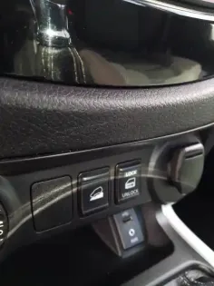 Photo 21 Renault Alaskan  DOUBLE CABINE DCI 160