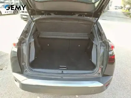 Photo 5 Peugeot 2008  Electrique 136 ch