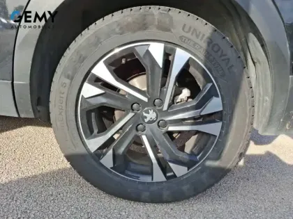 Photo 10 Peugeot 2008  Electrique 136 ch