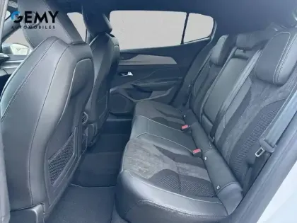 Photo 9 Peugeot 408  Electrique 58 kWh 210 ch