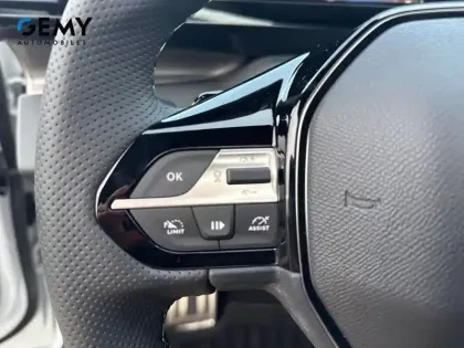 Photo 15 Peugeot 408  Electrique 58 kWh 210 ch