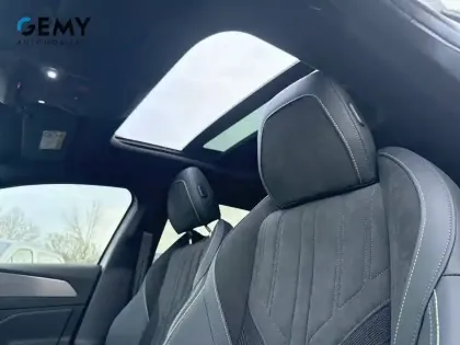 Photo 12 Peugeot 408  Electrique 58 kWh 210 ch