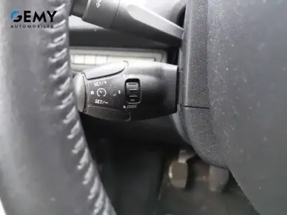 Photo 14 Peugeot 2008  PureTech 82ch BVM5