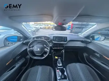 Photo 7 Peugeot 208  Electrique 50 kWh 136ch