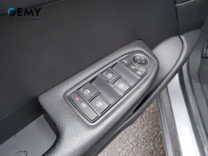 Photo 38 Renault Arkana Gén. I (LJL) Ph1 NG Equilibre 5