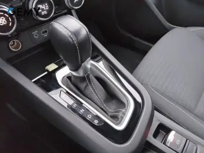 Photo 50 Renault Arkana Gén. I (LJL) Ph1 NG Equilibre 5