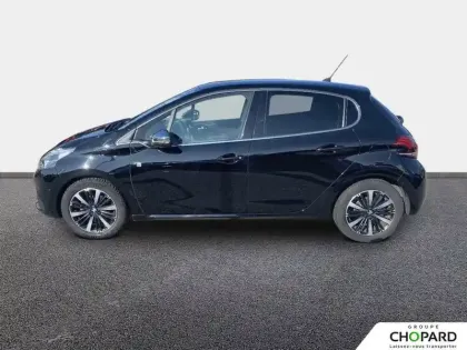 Photo 62 Peugeot 208  PureTech 110ch S&S BVM6