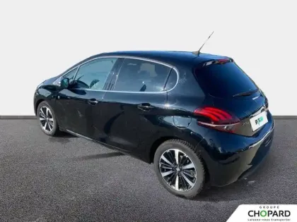 Photo 112 Peugeot 208  PureTech 110ch S&S BVM6