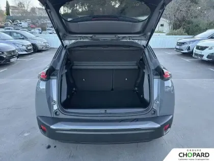 Photo 5 Peugeot 2008  Electrique 54 kWh 156 ch