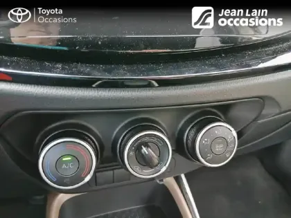 Photo 13 Toyota Aygo  X 1.0 VVT-i 72 S-CVT