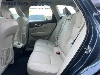 Photo 10 Volvo Xc60  B4 (Essence) 197 ch Geartronic 8