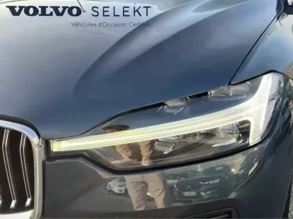 Photo 16 Volvo Xc60  B4 (Essence) 197 ch Geartronic 8