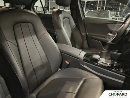 Photo 10 Mercedes Classe A  180 d 7G-DCT