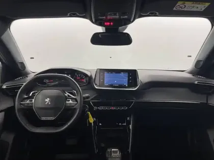 Photo 29 Peugeot 2008  PureTech 130 S&S EAT8