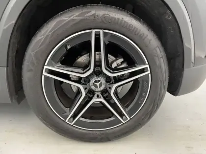 Photo 16 Mercedes GLA  200 d 8G-DCT