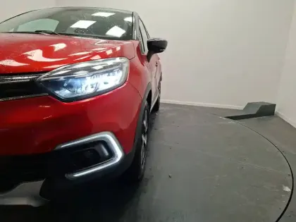 Photo 35 Renault Captur  TCe 120 Energy