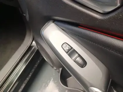 Photo 68 Nissan Juke Gén. II (F16) Ph1 N-Connecta 5