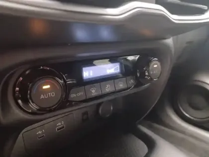 Photo 39 Nissan Juke  DIG-T 114