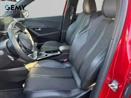 Photo 8 Peugeot 2008  BlueHDi 110 S&S BVM6