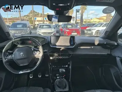 Photo 23 Peugeot 2008  BlueHDi 110 S&S BVM6