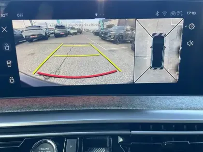 Photo 52 Peugeot 3008  Hybrid 136 e-DCS6