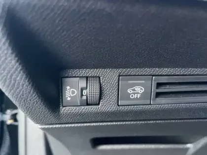 Photo 26 Peugeot 3008  Hybrid 136 e-DCS6