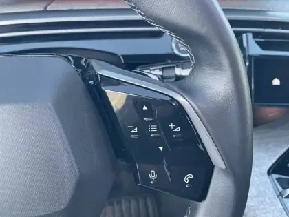 Photo 25 Peugeot 3008  Hybrid 136 e-DCS6