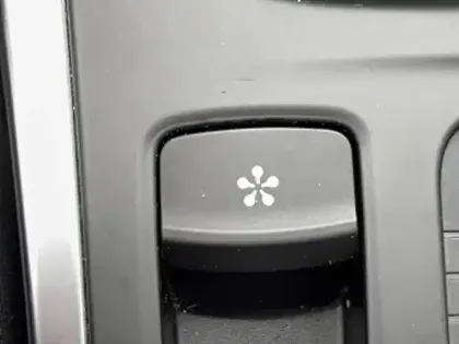 Photo 46 Renault Megane Mégane IV Estate Blue dCi 115 EDC - 21N