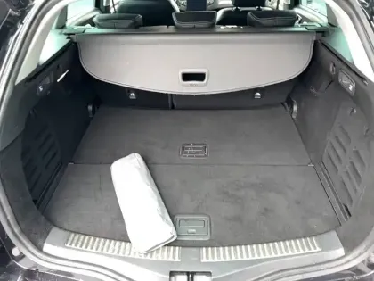 Photo 16 Renault Megane Mégane IV Estate Blue dCi 115 EDC - 21N