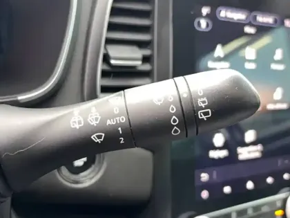 Photo 106 Renault Megane Mégane IV Estate Blue dCi 115 EDC - 21N