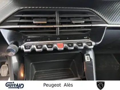 Photo 13 Peugeot 208  PureTech 75 S&S BVM5