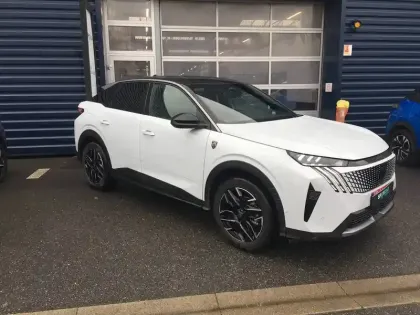 Photo 48 Peugeot 3008  Hybrid 145 e-DCS6