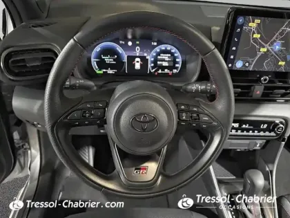 Photo 11 Toyota Yaris  Hybride 130h GR Sport