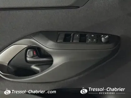 Photo 19 Toyota Yaris  Hybride 130h GR Sport