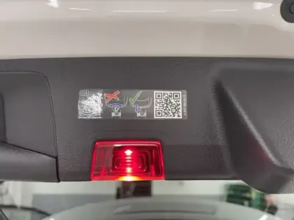 Photo 17 Mercedes GLA 250 e Hybrid EQ AMG Line