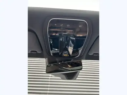 Photo 13 Mercedes Classe E 220 d 4MATIC AMG Line Berline