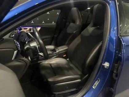 Photo 10 Mercedes Classe A 250 e AMG Line