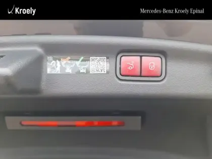 Photo 10 Mercedes Classe C  300 d e Hybrid EQ  Be