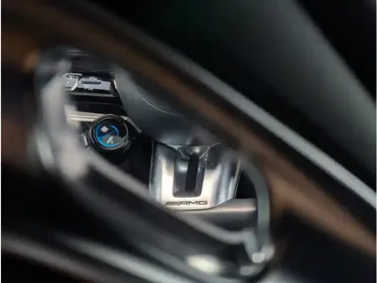 Photo 25 Mercedes AMG GT Gén. II (C192) Ph1 E Performance 3