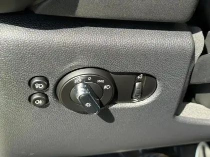 Photo 27 Mini Mini Gén. III (F56) Ph3 Edition Premium Plus 3