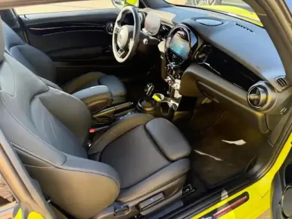 Photo 34 Mini Mini Gén. III (F56) Ph3 Edition Premium Plus 3