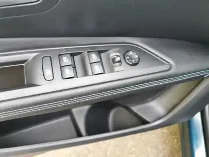 Photo 15 Peugeot 3008 Allure 1.5 BlueHDI 130 ch EAT8