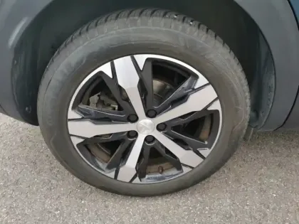 Photo 12 Peugeot 3008 Allure 1.5 BlueHDI 130 ch EAT8