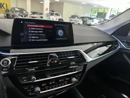 Photo 17 BMW Serie 5 530 i 2.0 252 Sport Line