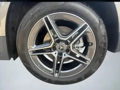 Photo 10 Mercedes GLA 250 e Hybrid EQ AMG Line